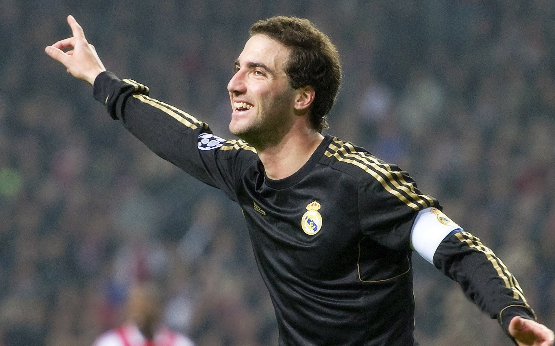 全明星赛星光熠熠,新生代球员闪耀舞台